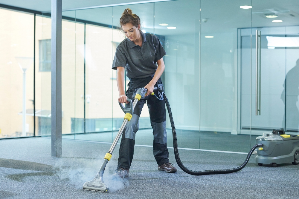 Carpet Cleaning vs. DIY: Which is More Effective?